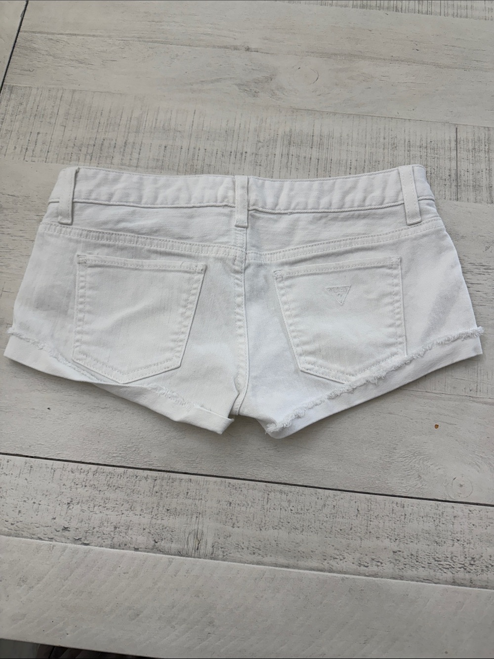 Guess White Denim Low-Rise Jean Shorts - Picture 2 of 4